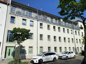 Mega Kapitalanlage: Vermietete 5,5-Raumwohung mit zwei Balkonen uvm., in Dresden-Pieschen!