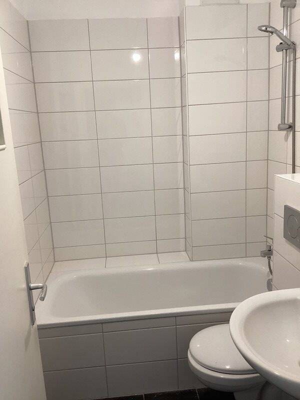 Schöne 3 Zimmer Wohnung mit Balkon, sofort anmietbar! – Lübeck – Vorschaubild 5
