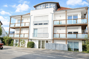 Wohnung mit Dachterrasse und Stellplatz