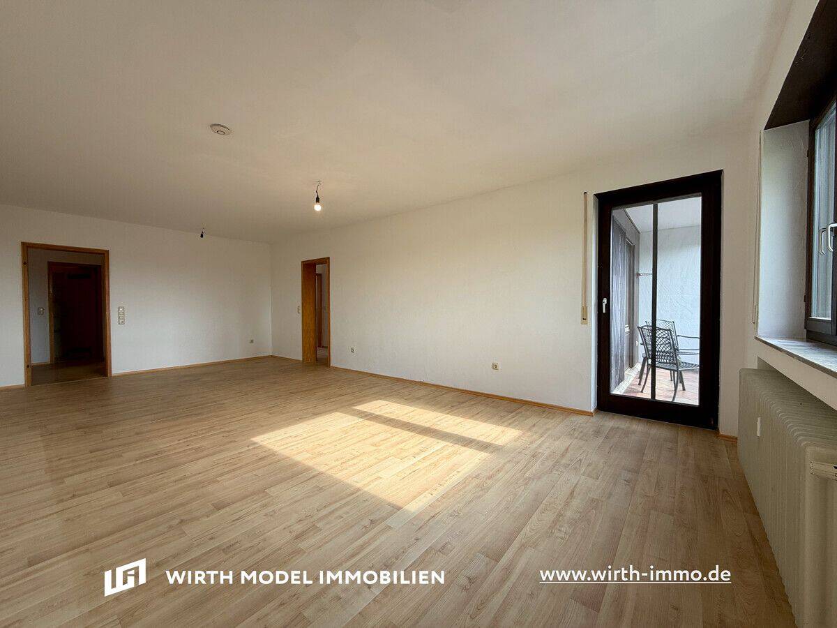 Drei-Zimmer-Wohnung mit EBK, Balkon u. Tg-Stellplatz am Deutschhof | Schweinfurt – 97422 Schweinfurt – Bild 1 von 9