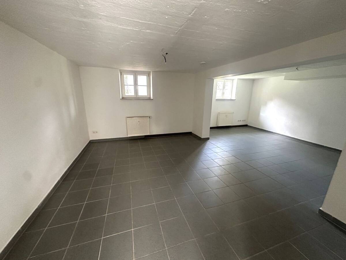 Großzügiger Hobbyraum im Souterrain mit Bad und Küchenanschluss - KEINE WOHNUNG! – 1157 Dresden – Bild 1 von 2