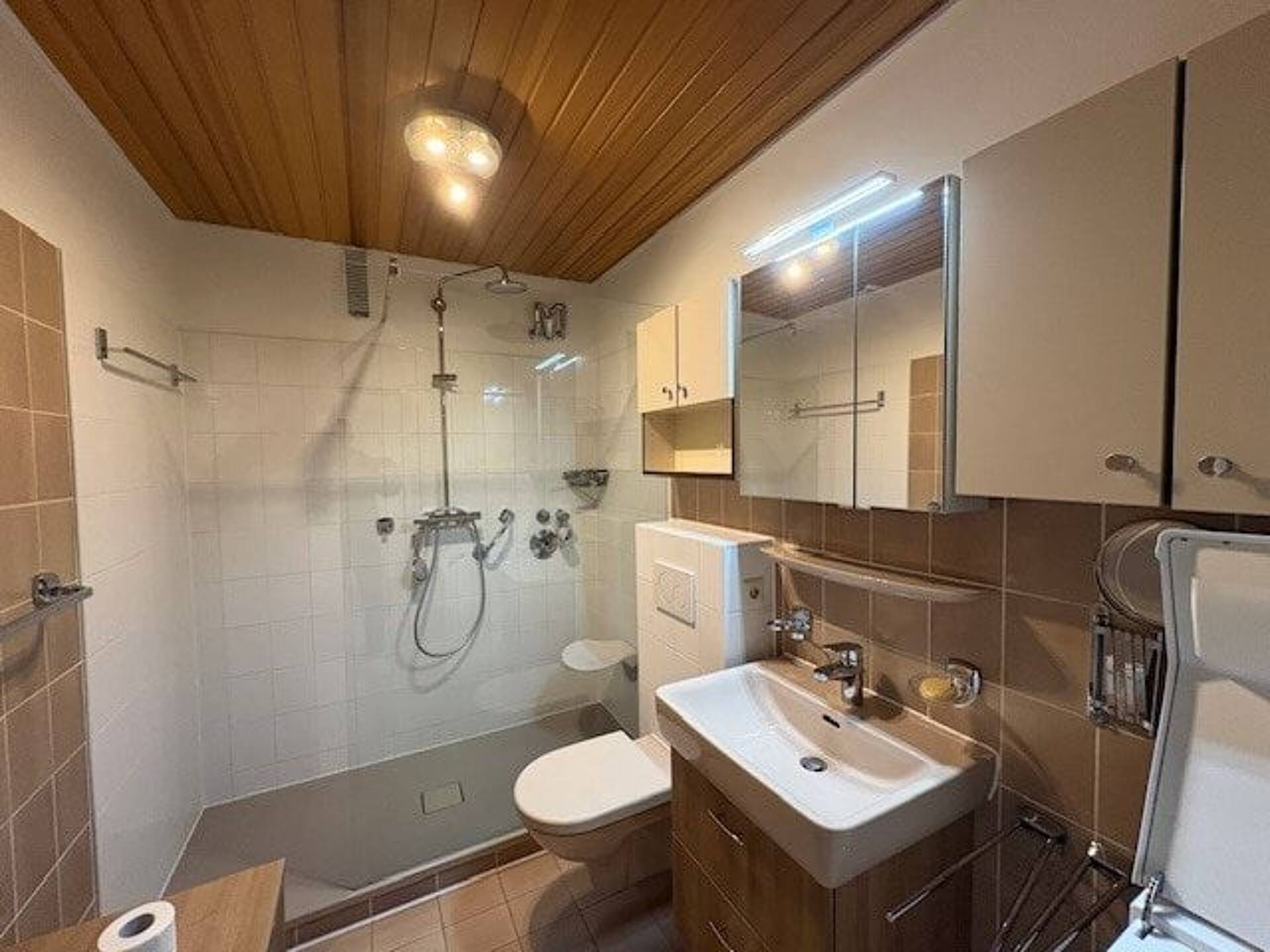 Dachgeschosswohnung in 21629 Neu Wulmstorf mit 63 m² kaufen