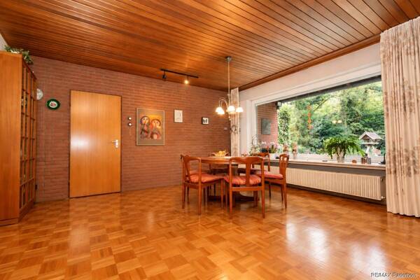 Haus in 33104 Paderborn / Sennelager mit 183 m² kaufen