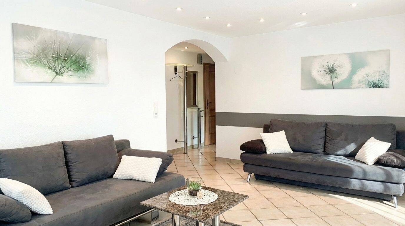 Hochwertig modernisiertes MFH mit neu angebautem Einfamilienhaus - 4 flexibel nutzbare Wohneinheiten – Friedrichshafen – Vorschaubild 4