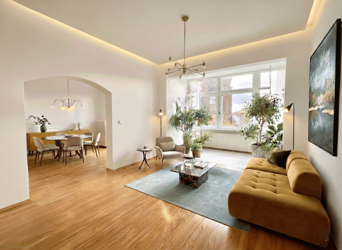 Urbaner Altbau-Charme: Ruhig, hell, viel Platz