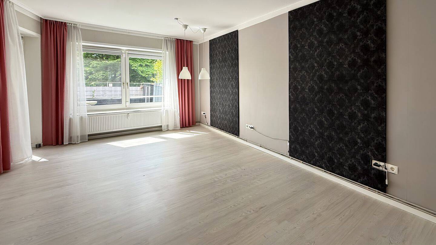 Schöne Terrassenwohnung mit Stellplatz - Wentzel Dr. – Hamburg – Vorschaubild 4