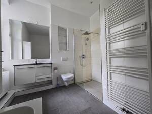 großzügige 3-Zimmerwohnung in ruhiger, sonniger Ost/Süd/West-Lage von Dresden-Plauen zu verkaufen! – 1187 Dresden – Vorschaubild 9