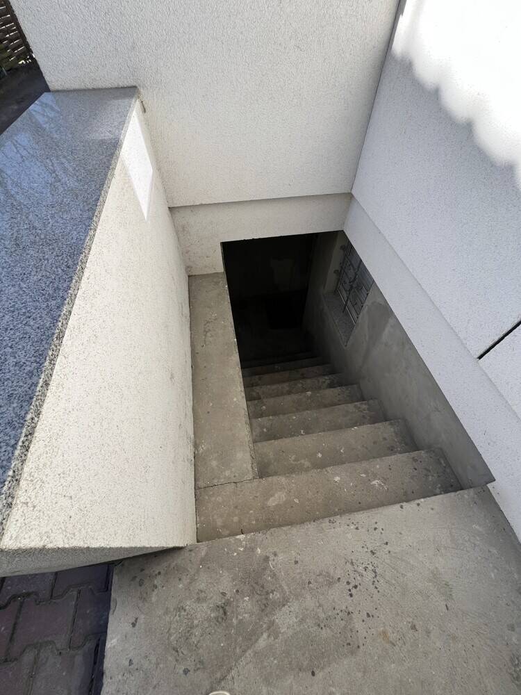 Stilvolle Doppelhaushälfte mit 5 Zimmern, Kamin, Garage und 40 m² Terrasse in Berlin-Reinickendorf – Berlin – Vorschaubild 5