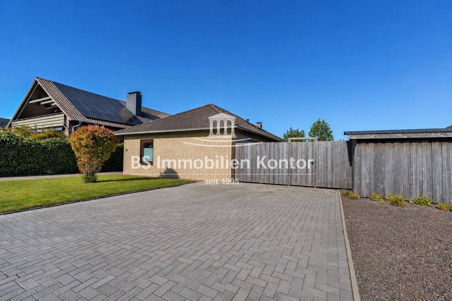 Haskamp! Top gepflegter, renovierter Bungalow mit überdachter Terrasse und Gartenanlage! – Hinte – Vorschaubild 2
