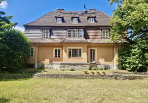 Charmante Villa von 1924 - zeitlose Architektur & parkähnliche Garten in Westender Villenkolonie – 14052 Berlin – Vorschaubild 4