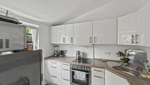 Hohe Decken, Balkon und Toplage: Attraktive 2-Zimmer-Wohnung in Essen-Rüttenscheid – 45131 Essen – Vorschaubild 5