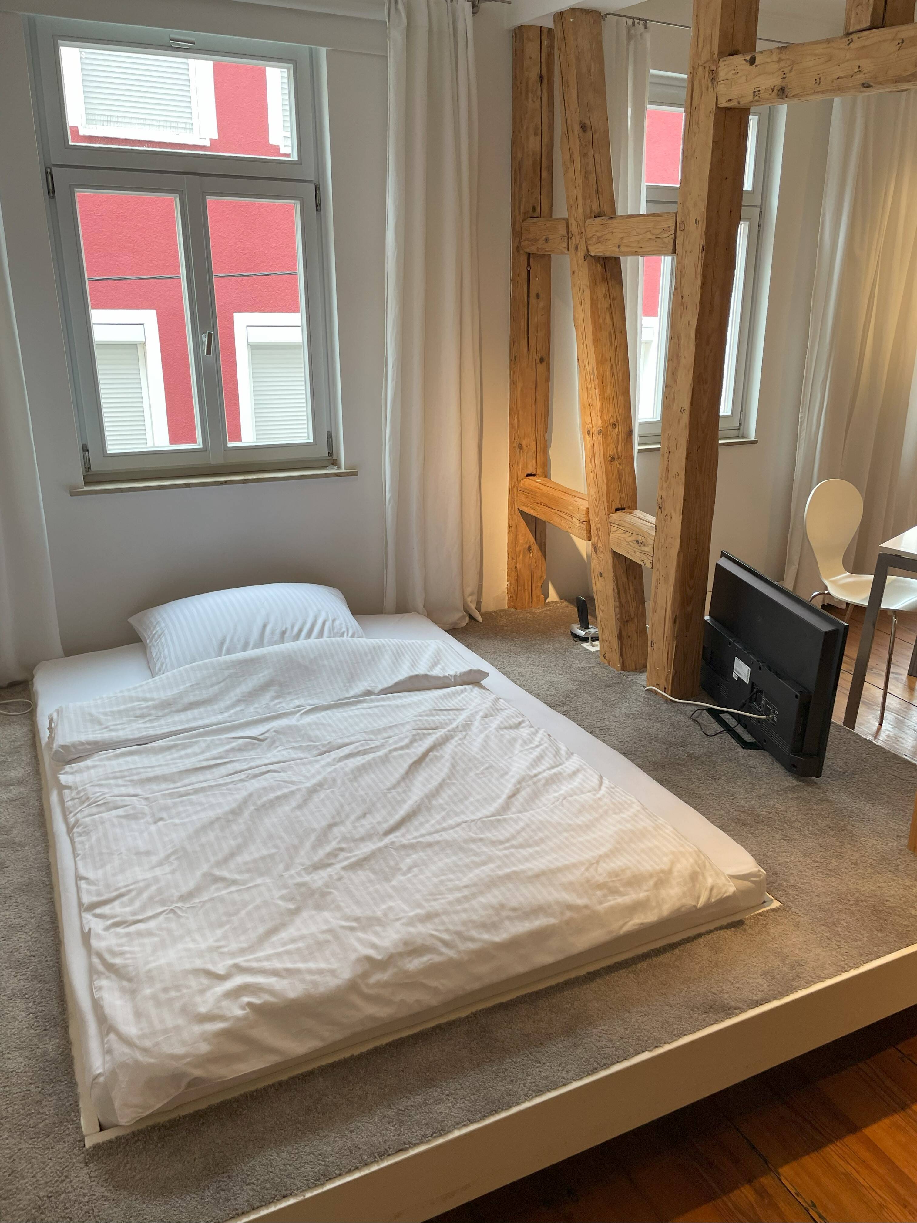 LOFT-APARTMENT - S-Mitte, WLAN inkl., modern, exklusiv - 2174 – Stuttgart – Vorschaubild 3
