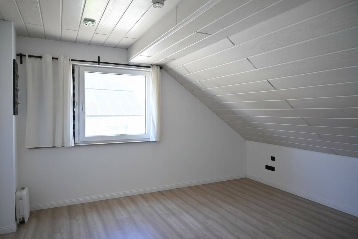 Charmante Dachwohnung mit sonniger Dachterrasse – Essen – Vorschaubild 8