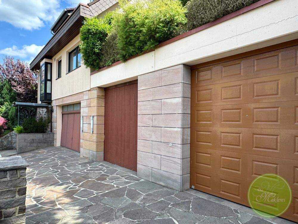 ** IHR Traum vom Eigenheim ** 7 Zimmer ** traumhafter Garten ** Schwimmteich ** Solar ** 3 Garagen * – Nürnberg – Bild 1 von 9
