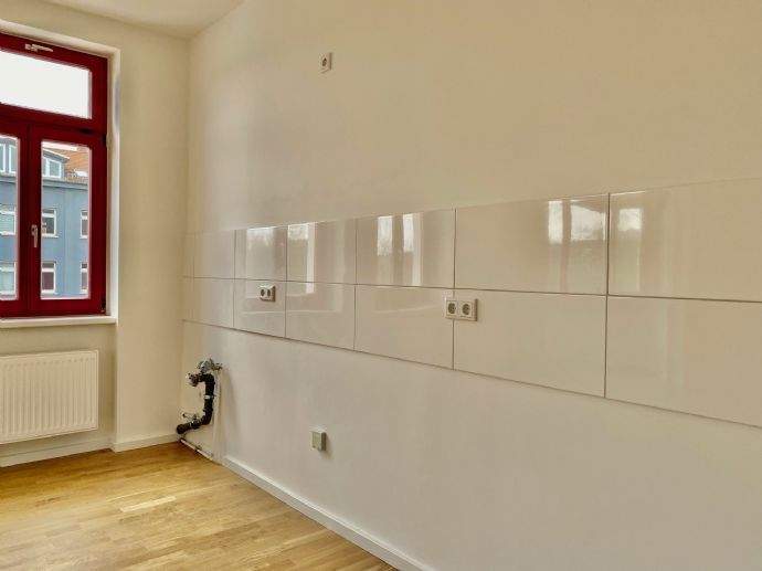 Geräumige 3-Raum-Wohnung mit Tageslichtbad – Erfurt – Vorschaubild 5