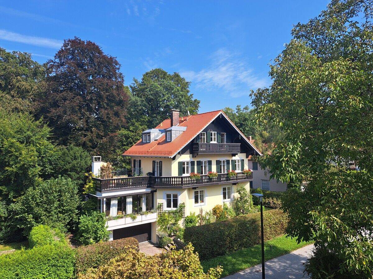 Sanierte Villa in der Villenkolonie von Gauting – Gauting – Vorschaubild 2