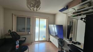 Helle 1-Zimmer-Wohnung mit Balkon und Einbauküche