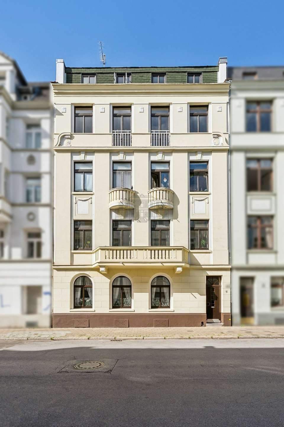 Attraktive 3 Zimmer Altbauwohnung beim Frankenberger Viertel