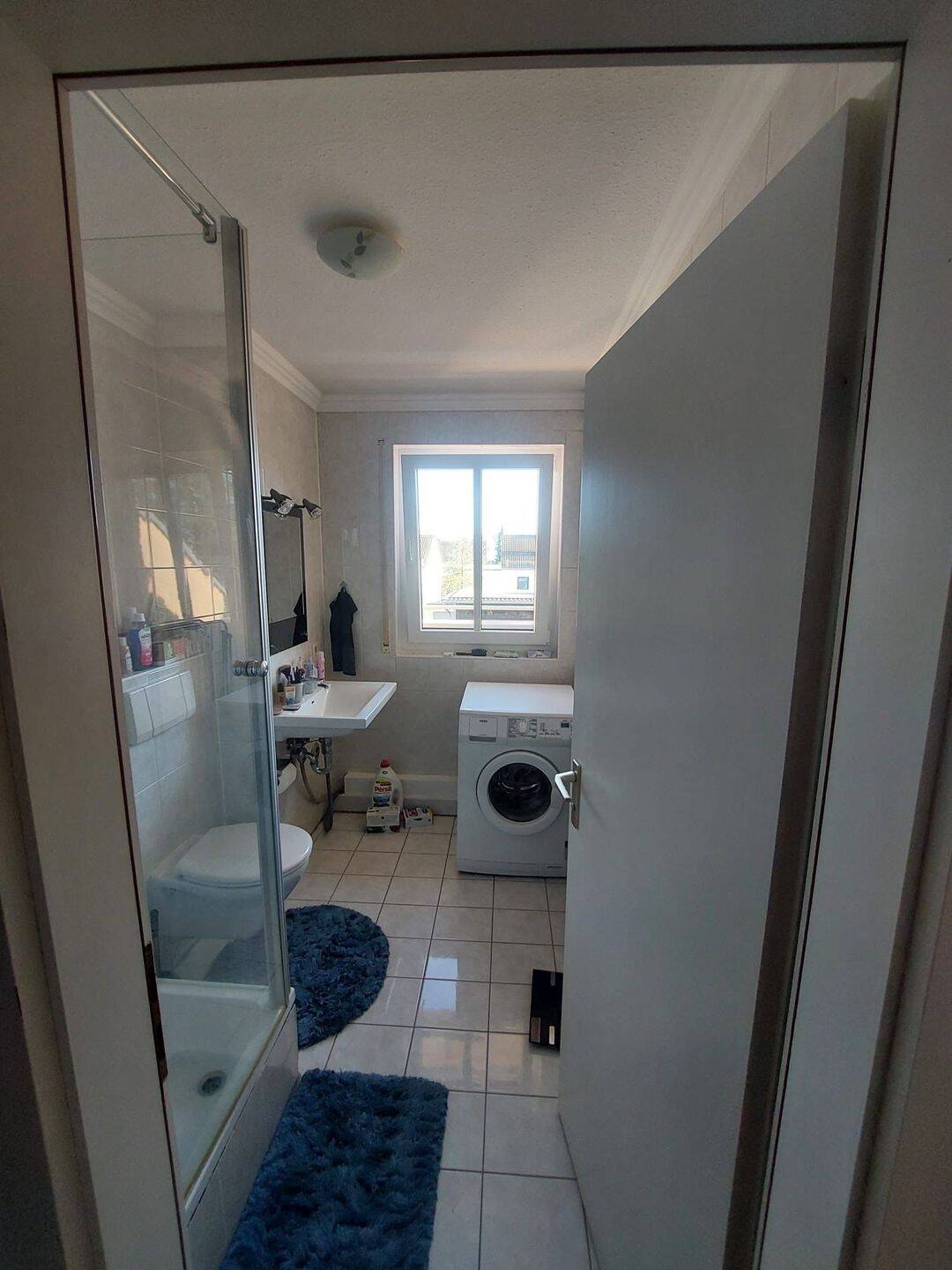 Sehr schöne 2-ZKB-Terrassenwohnung im 2. Stock – Augsburg – Vorschaubild 9