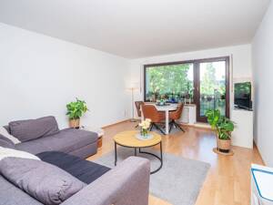MAIER - 3,5 Zimmer-Dachgeschosswohnung mit Westbalkon, EBK und Aufzug – 81927 München – Vorschaubild 1