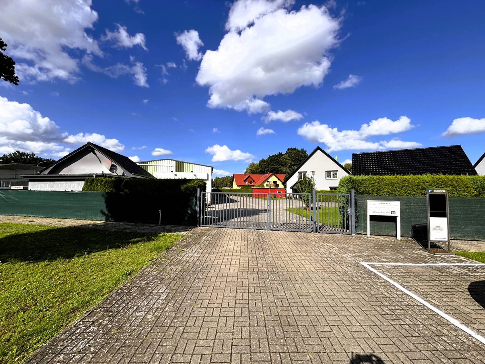 Einfamilienhaus in 17235 Neustrelitz mit 319 m² kaufen