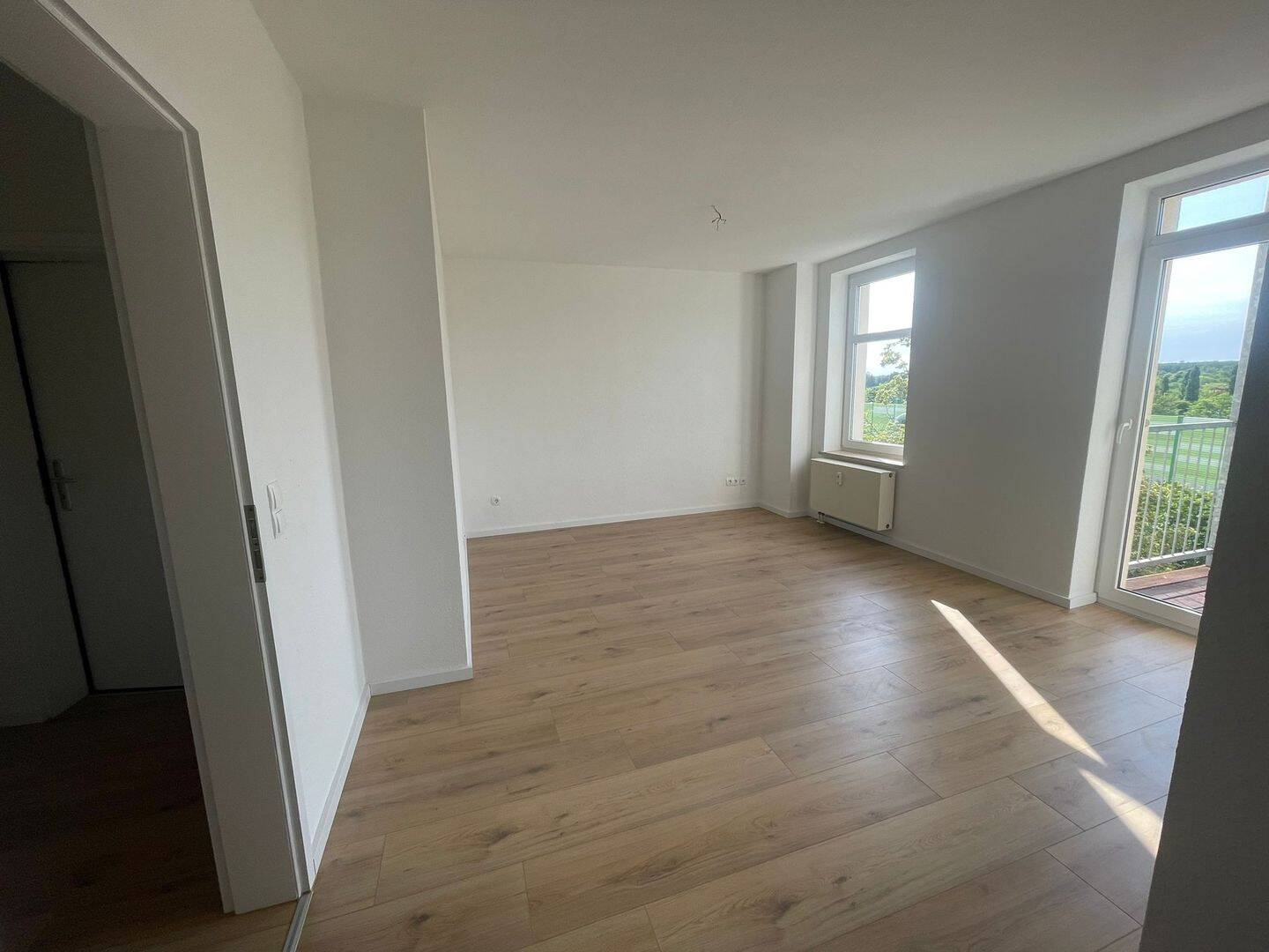 Komplett sanierte Wohnung mit Balkon – Leipzig – Vorschaubild 4