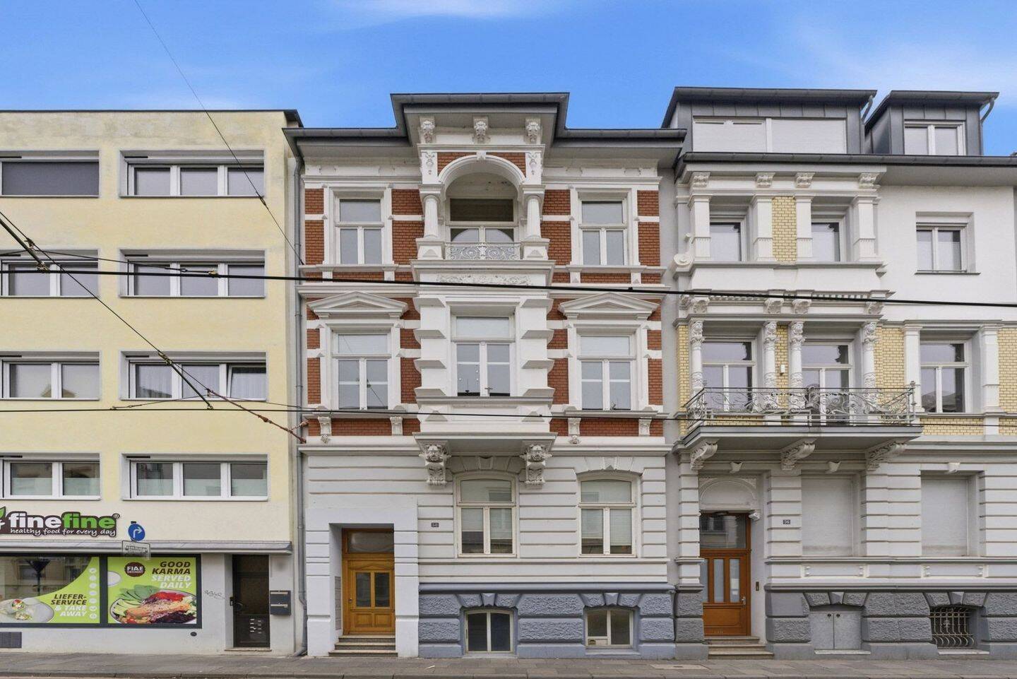 Stilvolles Gründerzeithaus mit 341m² Wohnfläche verteilt auf drei Wohneinheiten im Bonner Zentrum – Bonn – Vorschaubild 3
