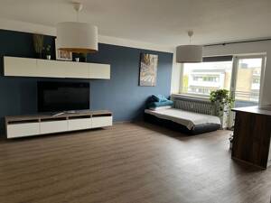"Haus am Park" 4,5 Zimmer-Wohnung mit Einbauküche in 47226 Duisburg-Rheinhausen "Aufzug vorhanden" – 47226 Duisburg – Vorschaubild 9