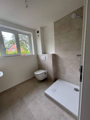 helle 4-Zimmer-Wohnung im Zwei-Familienhaus – 22607 Hamburg – Vorschaubild 8