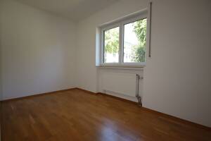 Attraktiver Bungalow mit Garten und Garage, in begehrter Lage von Paderborn. Bezugsfrei ab 1.10.2026 – 33100 Paderborn – Vorschaubild 6