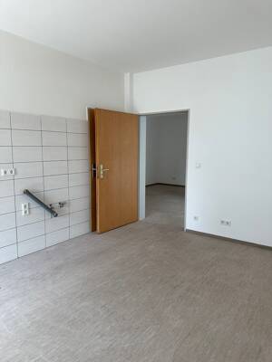 Schöne ruhig gelegene 2-Zimmer-Wohnung mit Balkon im Grünen – 90518 Altdorf bei Nürnberg – Vorschaubild 3