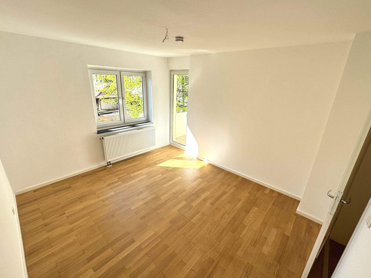 Erstbezug nach Komplett-Modernisierung – 3-Zimmer mit ganzem Stockwerk & Loggia, Sebalder Altstadt – Nürnberg – Vorschaubild 2
