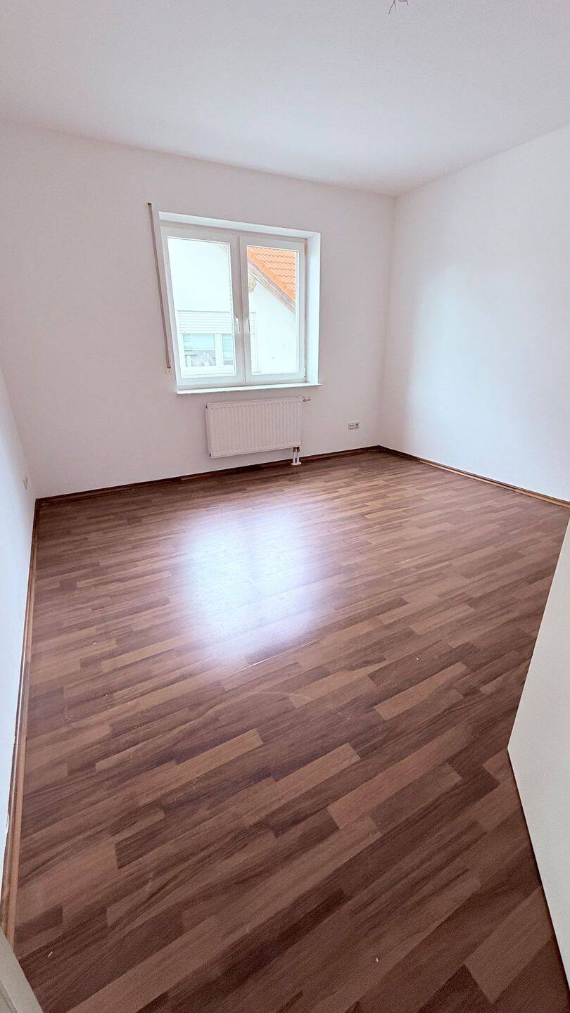 3-Zimmer-Wohnung mit Balkon in Petersberg, Geisaer Weg – Petersberg – Vorschaubild 6