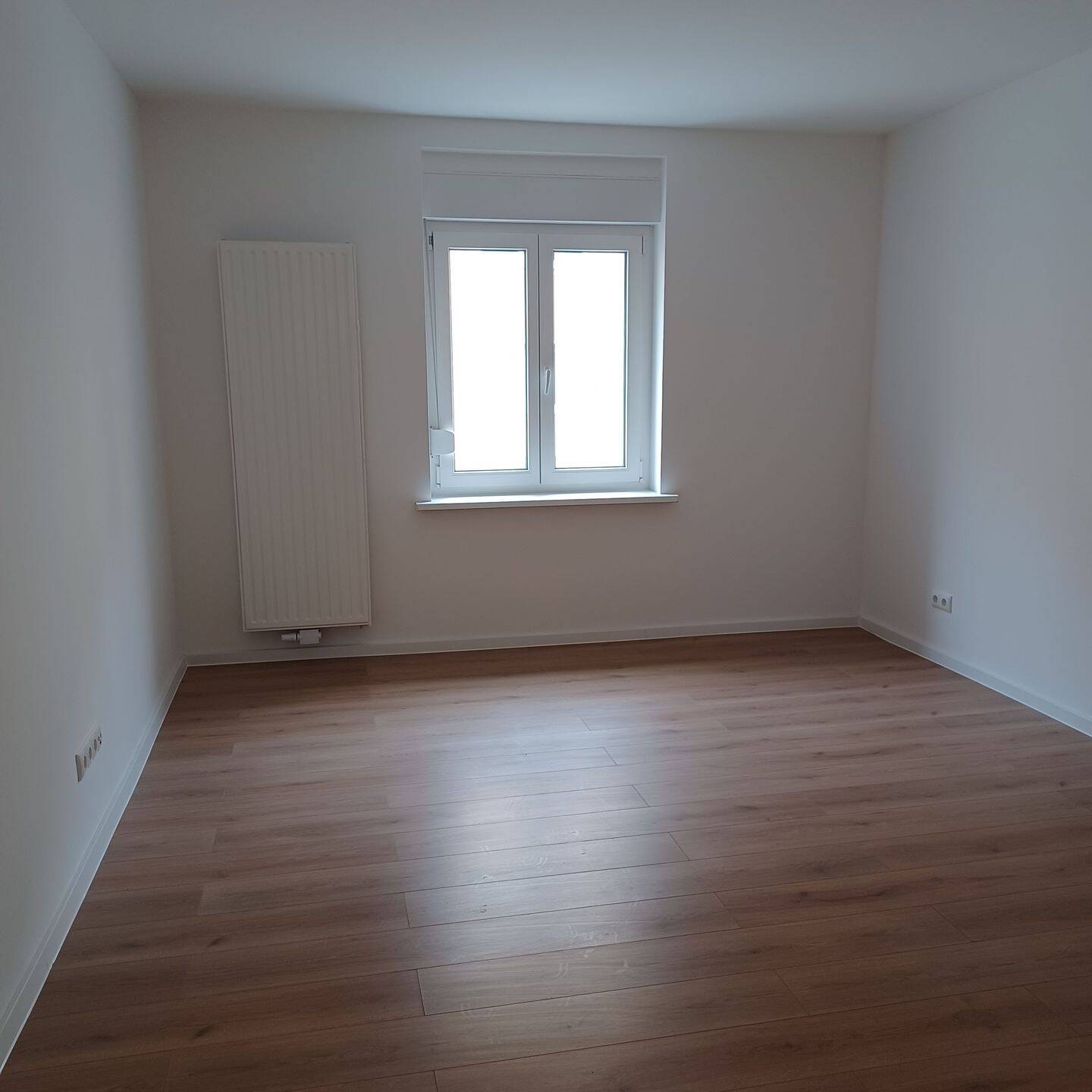 2-Zimmer-Wohnung renoviert mit Balkon und zentral gelegen – Nürnberg – Vorschaubild 8