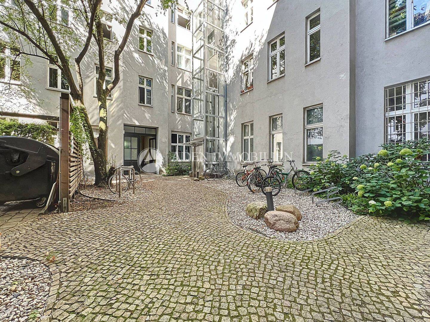 VERMIETET! PROVISIONSFREI! Altbau-Perle in der Simon-Dach-Straße - erster Verkauf nach Teilung – Berlin – Vorschaubild 6