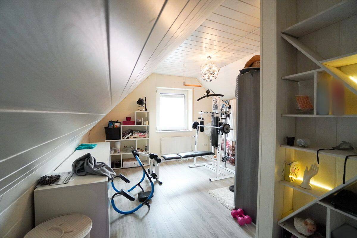 Luxuriöses Einfamilienhaus mit Garten, Wintergarten und Sauna in Paderborn – Paderborn – Vorschaubild 7