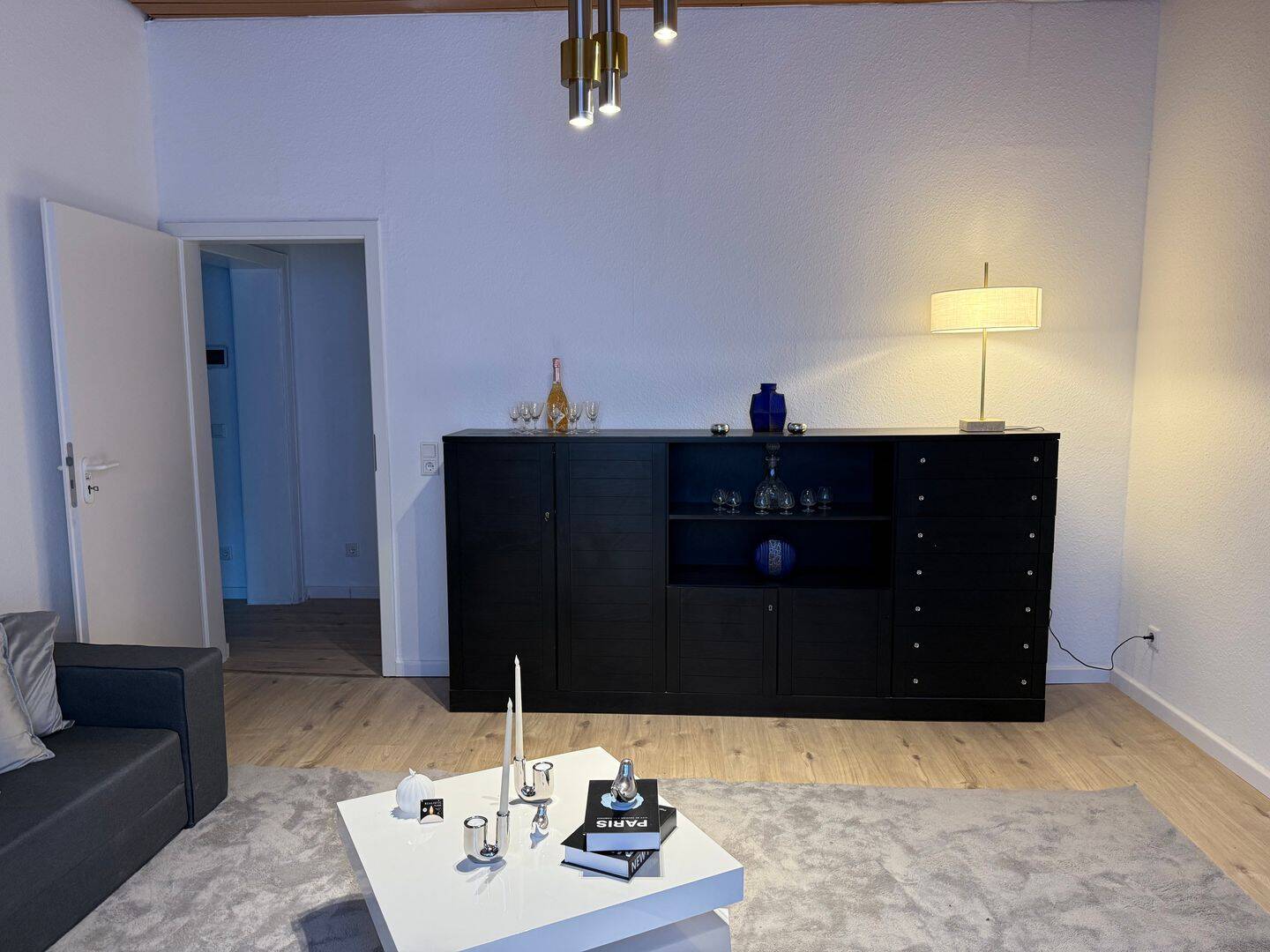 Zuhause mit 3 Zimmern und Balkon in Düsseldorf Holthausen – Düsseldorf – Vorschaubild 2