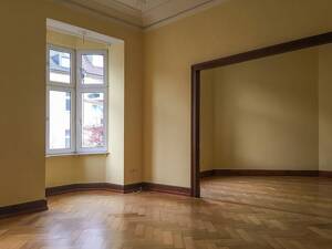 Exklusive, traumschöne 5-Zimmer-Altbau-Wohnung mit 2 Balkonen und Einbauküche in Düsseldorf – 40227 Düsseldorf – Vorschaubild 5