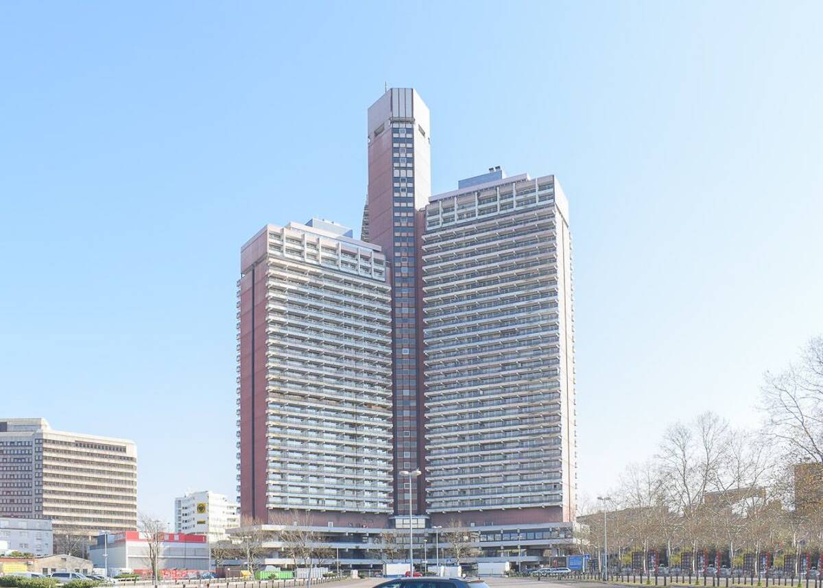 Freie 3-Zimmer-Wohnung mit Stellplatz im Kölner Uni-Center – 50939 Köln – Bild 1 von 8