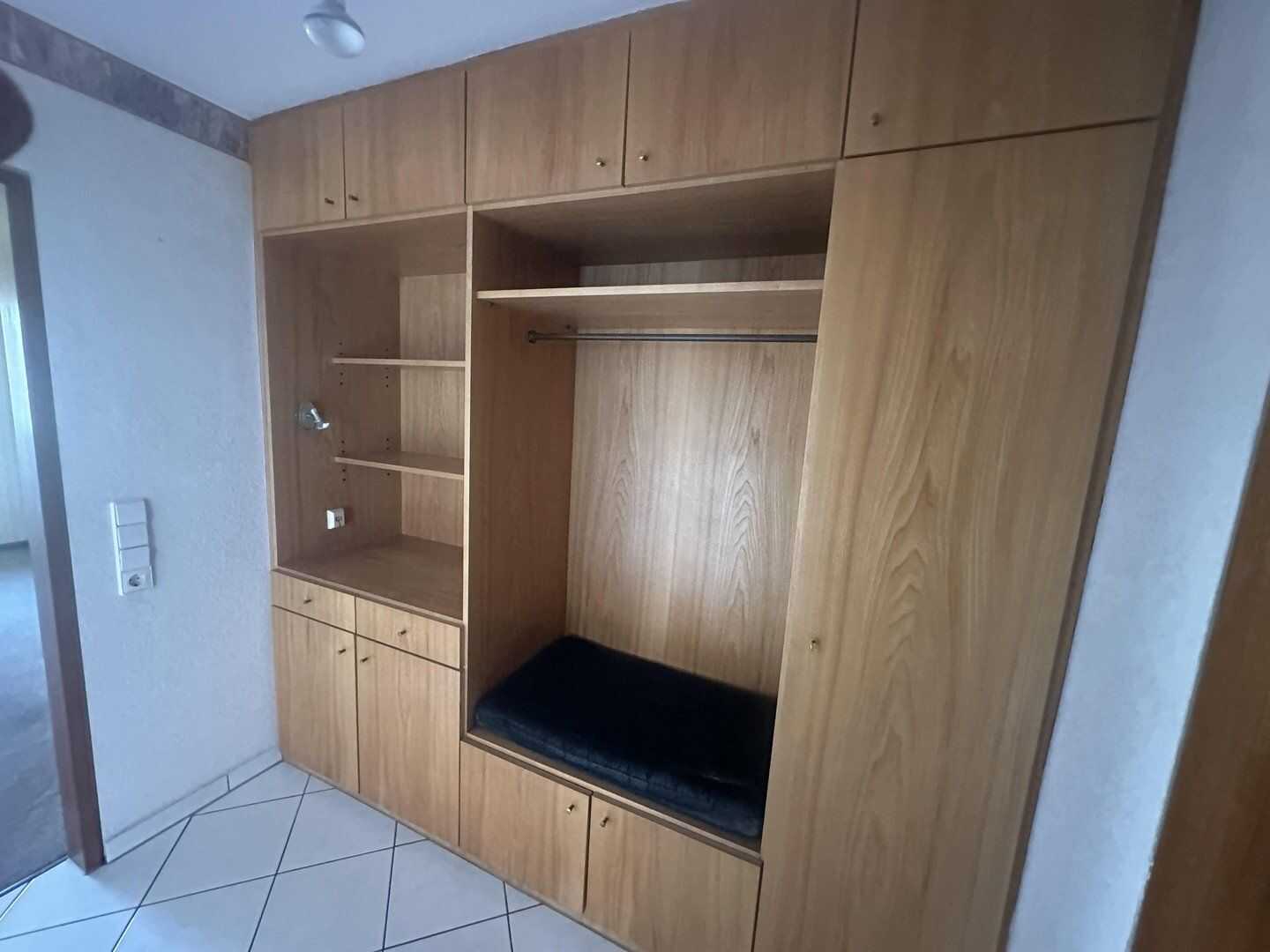 Zweifamilienhaus mit Garten in Remseck-Hochdorf – Remseck am Neckar – Vorschaubild 6