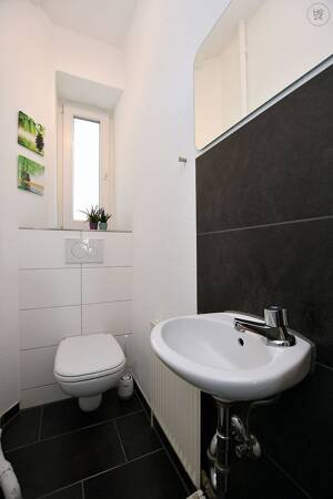 Helle, modern möblierte Wohnung in Stuttgart Degerloch – 70597 Stuttgart – Vorschaubild 5