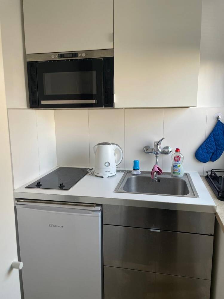 1A-Lage - Möbliertes, modernes Apartment - freie Lieferung möglich – Hamburg – Vorschaubild 8