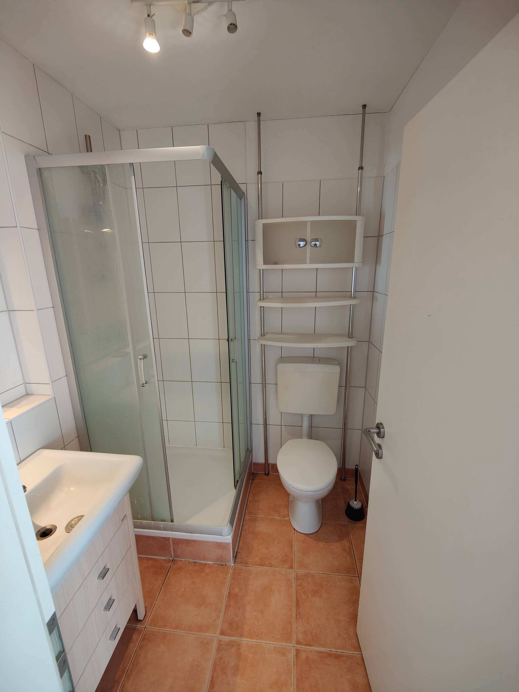 1-Zimmer-Wohnung Möbliert in Top Lage – Erlangen – Vorschaubild 3