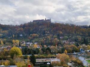 CO-City ** wirklich über den Dächern von CO ** EBK ** neu renoviert – 96450 Coburg – Vorschaubild 2