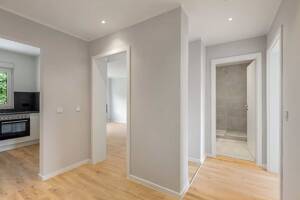 Sanierte und bezugsfreie 3-Zimmer Wohnung in grüner Lage von Grevenbroich – 41515 Grevenbroich – Vorschaubild 3