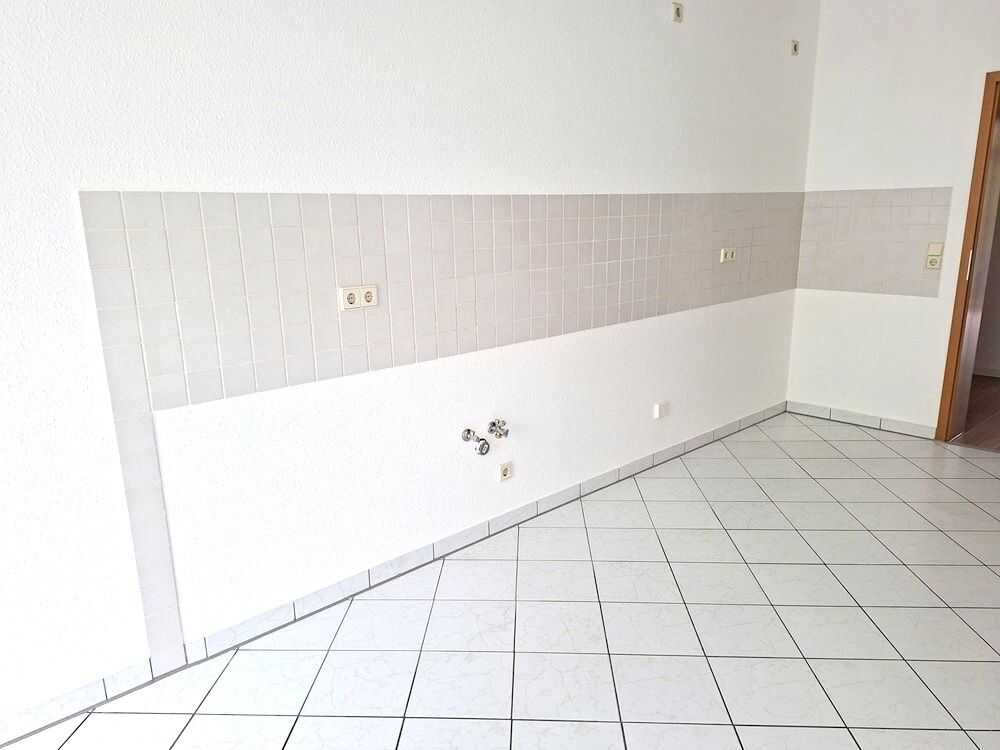 !! 3-Raum-Wohnung und Balkon in Nähe Yorckgebiet !! – Chemnitz – Vorschaubild 9