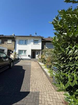 Erstklassiges Familien-Eigenheim mit Terrasse, großem Garten und Doppelgarage! – 44807 Bochum – Vorschaubild 7