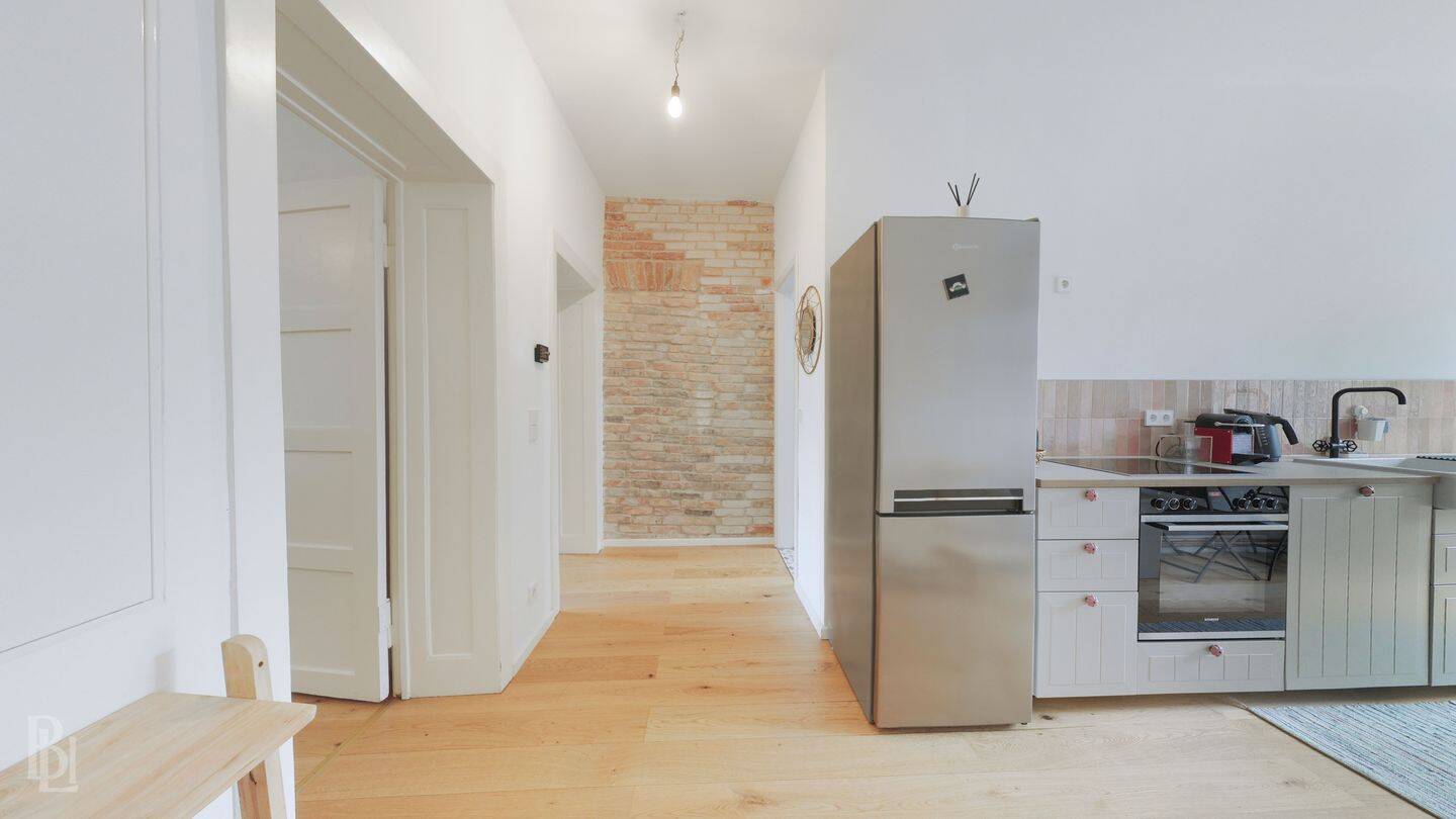 Hochwertig sanierte 2-Zimmer-Wohnung in attraktiver Parklage – Berlin – Vorschaubild 2