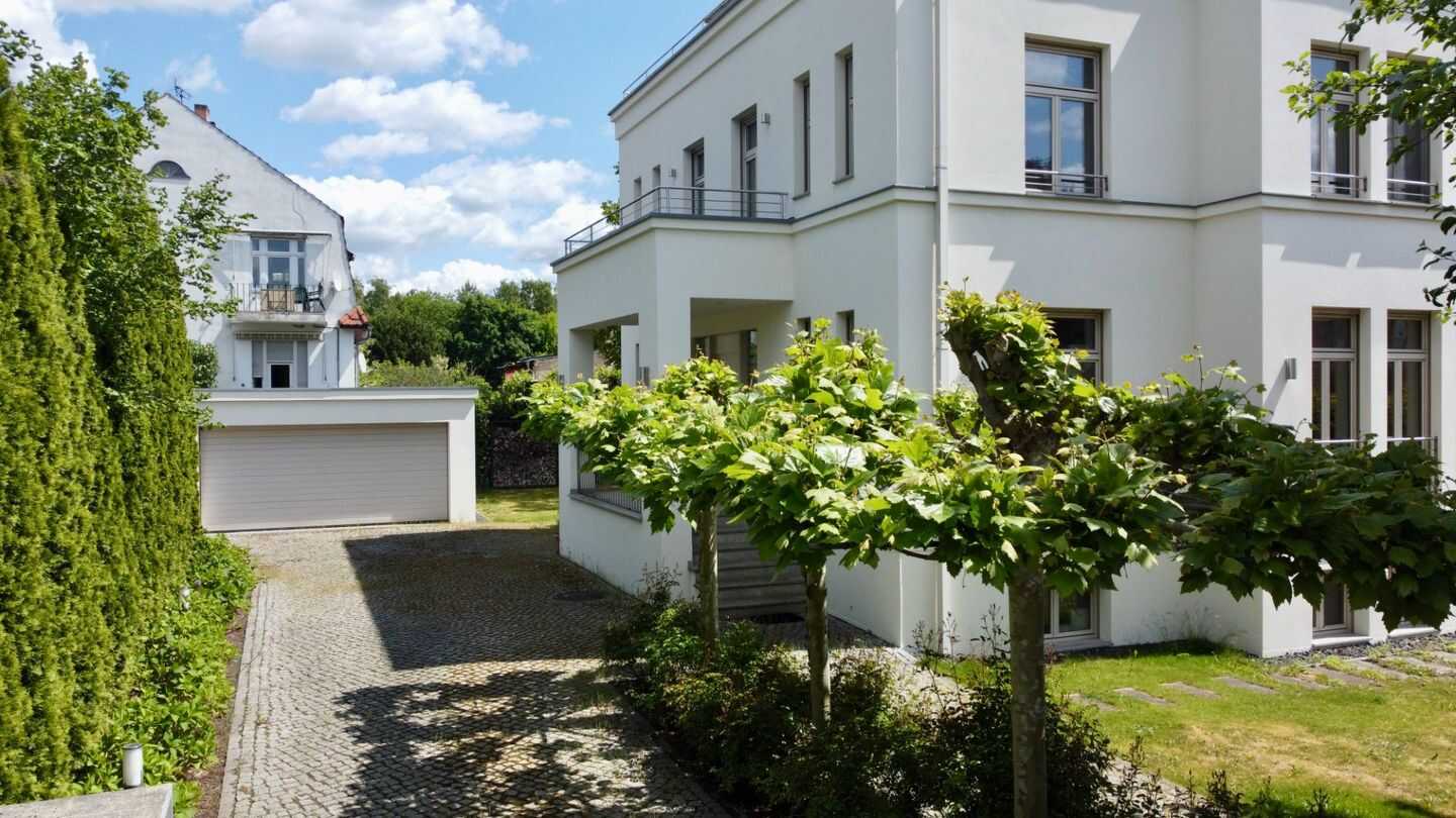 Luxus trifft Lage - Stilvolle Villa mit ca. 571?m² Wohn-/Nutzfläche – Potsdam – Vorschaubild 5