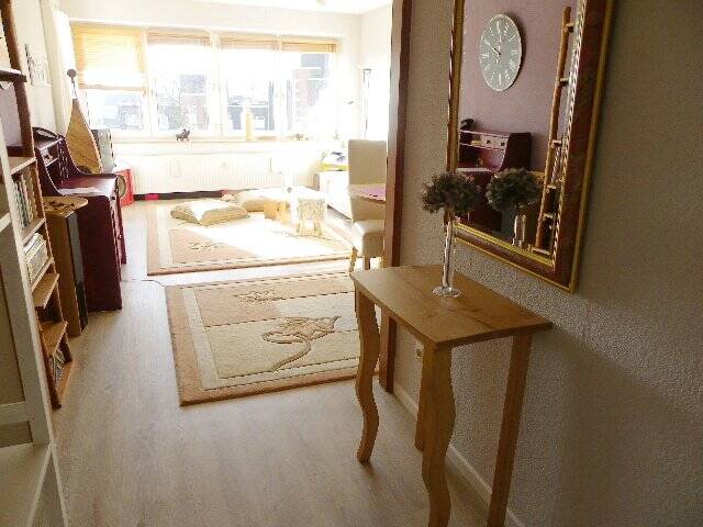 Komplett möblierte 1-Zimmer-Wohnung/offene Küche/ Balkon/ nur an eine Person ( weiblich) / Pauschalmiete 950,00 €/ ab 06.07.2026 bis 31.12.2026 – Hamburg – Vorschaubild 7